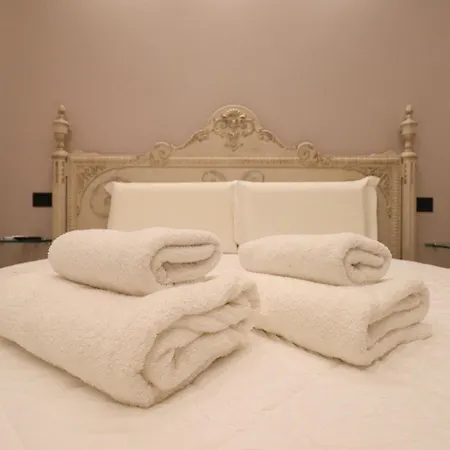 Appartement 10 Min Metro Centro, Moderno Deluxe Ac & Wifi Rome